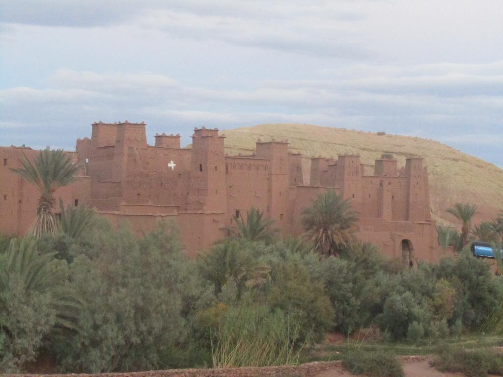 Cote Sud Bed & Breakfast Ouarzazate Exterior photo